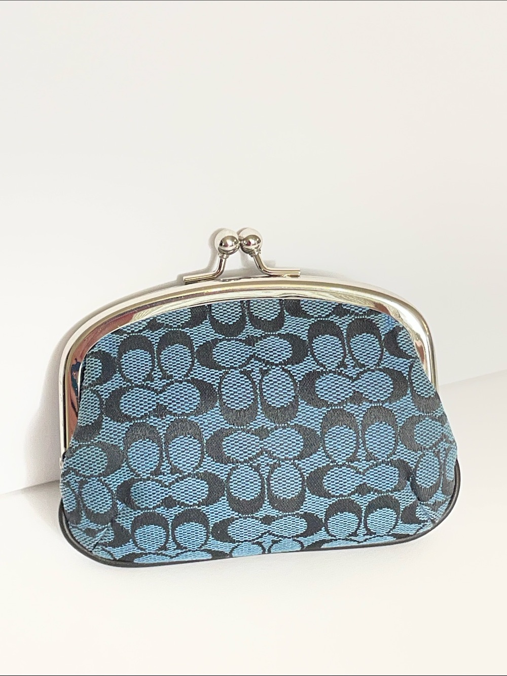 Coach Y2K Kisslock Coin Purse | Pouch - Picture 3 of 6